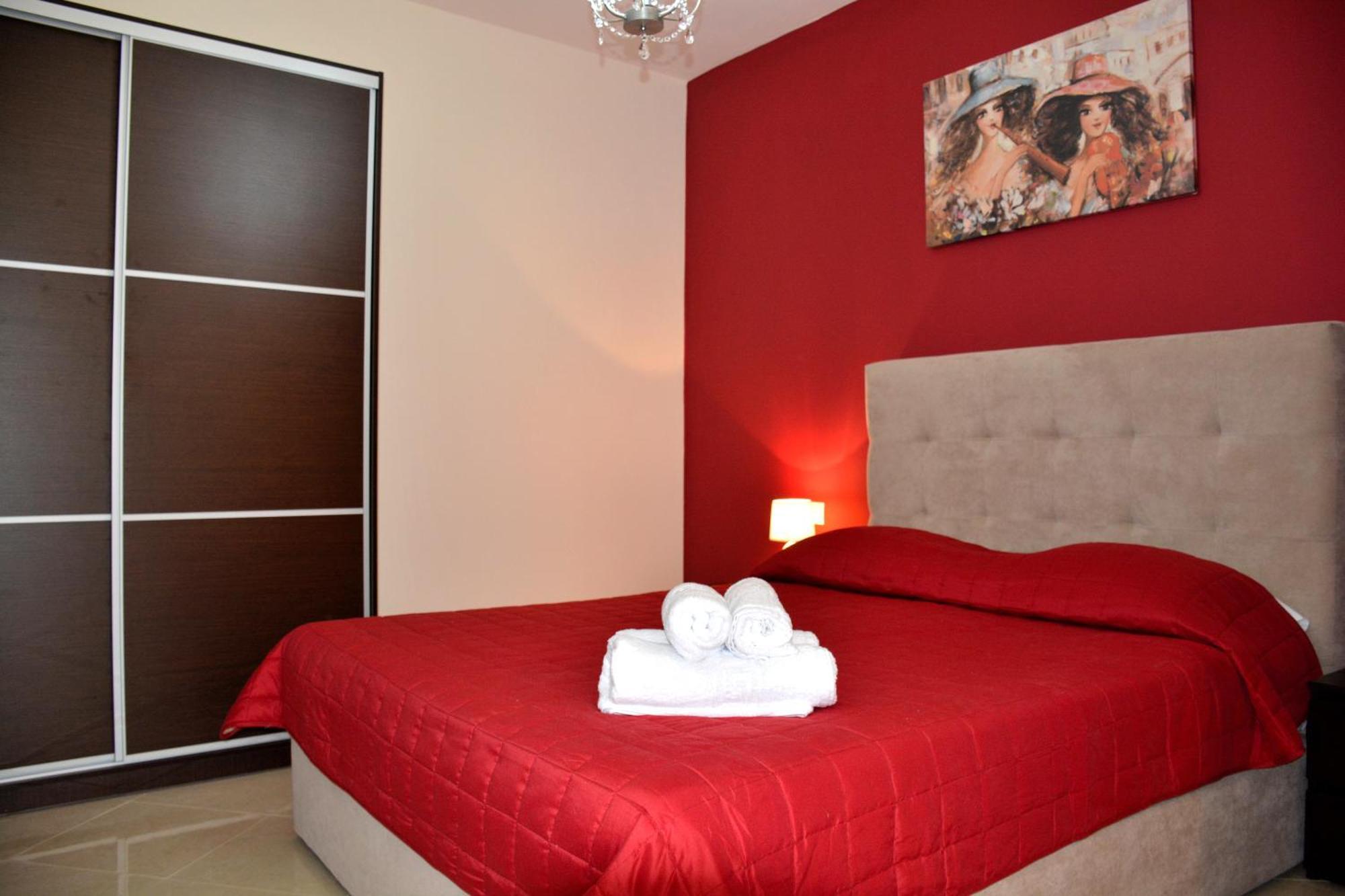 Luxury Suites In Stavromenos Dış mekan fotoğraf