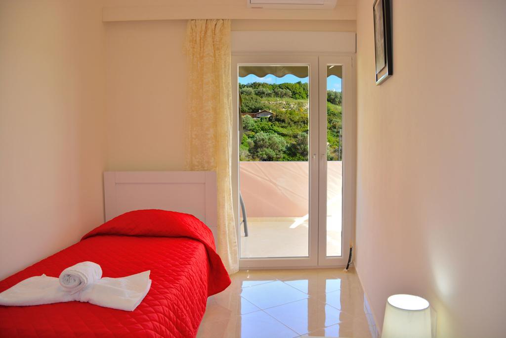 Luxury Suites In Stavromenos Dış mekan fotoğraf